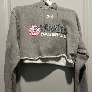 Yankees Cropped Under Armour Hoodie